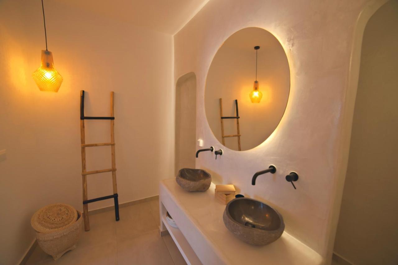 Eternity Santorini Hotel 2*