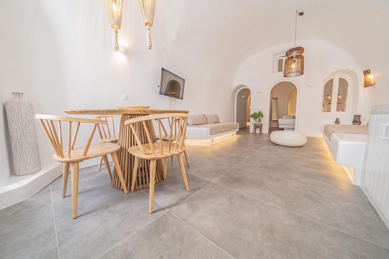 Eternity Santorini Тира