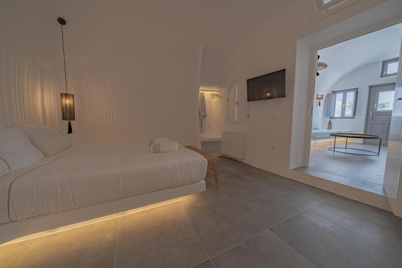 Eternity Santorini Hotel 2*