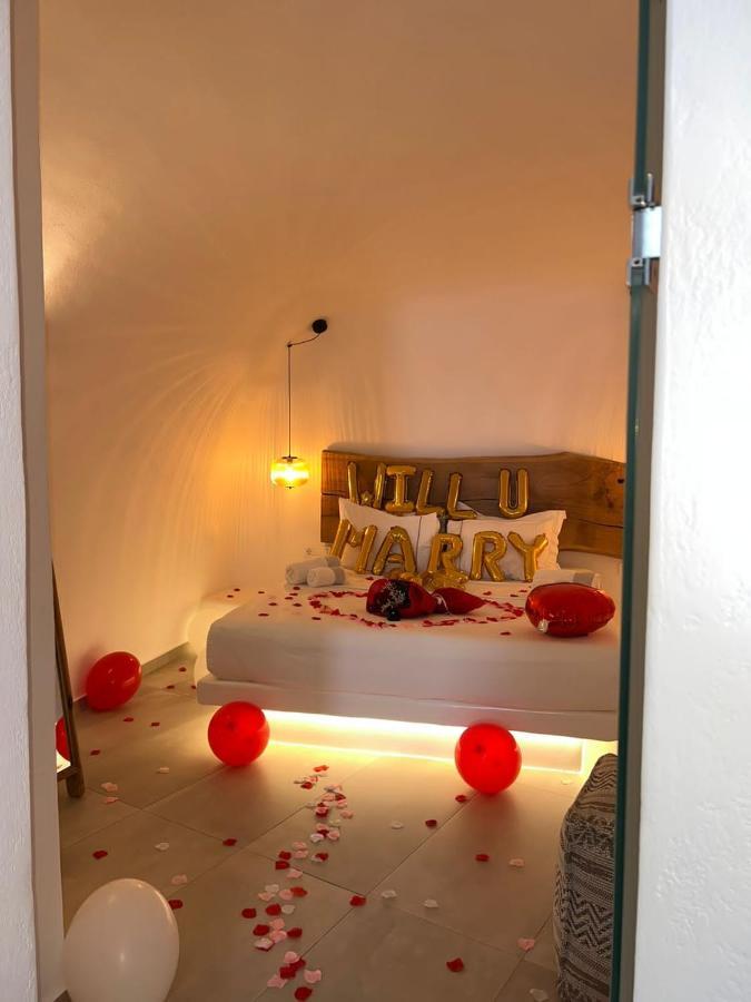 Hotel Eternity Santorini 2*